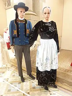 Costumes Penn Sardin du Cap Sizun.