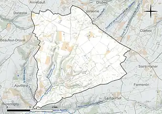 Carte en couleur présentant le réseau hydrographique de la commune