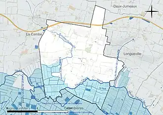 Carte en couleur présentant le réseau hydrographique de la commune