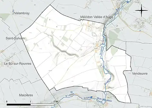 Carte en couleur présentant le réseau hydrographique de la commune