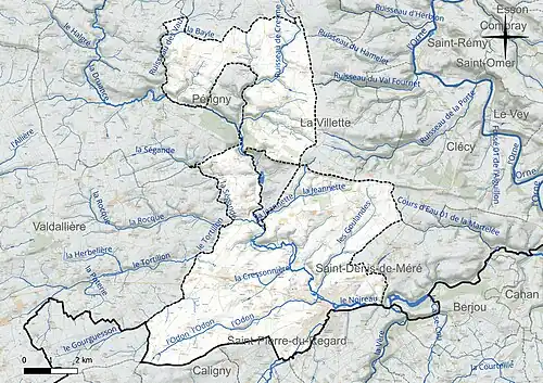 Carte en couleur présentant le réseau hydrographique de la commune