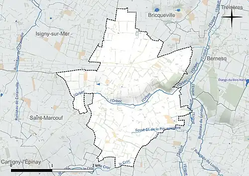Carte en couleur présentant le réseau hydrographique de la commune