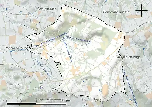 Carte en couleur présentant le réseau hydrographique de la commune