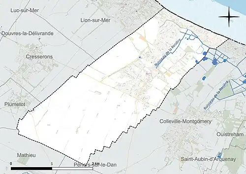 Carte en couleur présentant le réseau hydrographique de la commune