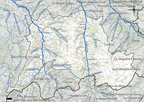Carte en couleur présentant le réseau hydrographique de la commune