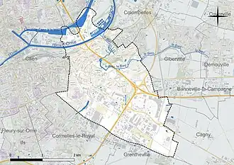 Carte en couleur présentant le réseau hydrographique de la commune