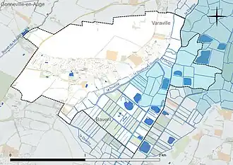 Carte en couleur présentant le réseau hydrographique de la commune