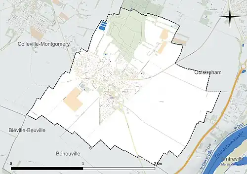 Carte en couleur présentant le réseau hydrographique de la commune