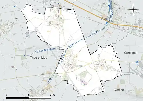 Carte en couleur présentant le réseau hydrographique de la commune