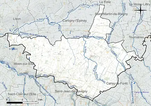 Carte en couleur présentant le réseau hydrographique de la commune