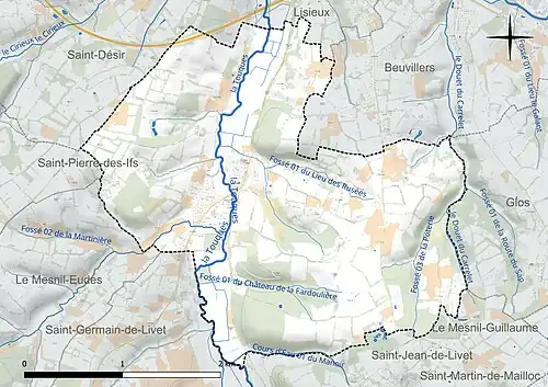 Carte en couleur présentant le réseau hydrographique de la commune