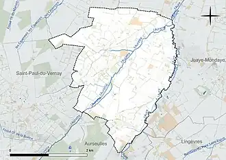 Carte en couleur présentant le réseau hydrographique de la commune