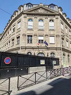 No&nbsp;15 : école élémentaire publique.