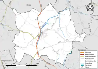 Carte en couleur présentant le réseau hydrographique de la commune