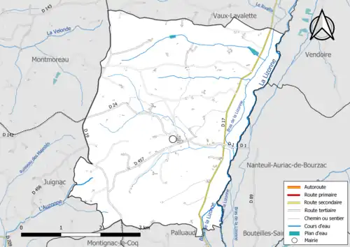 Carte en couleurs présentant le réseau hydrographique de la commune