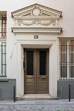 No&nbsp;17 : porte d'entrée.