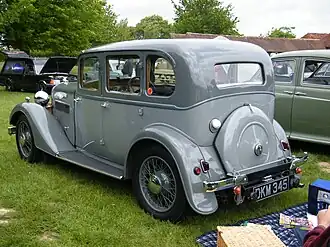 Rover 10&nbsp;P1 6-light saloon