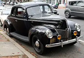 Business coupé Standard.