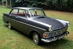 Opel Rekord P2 en berline quatre portes