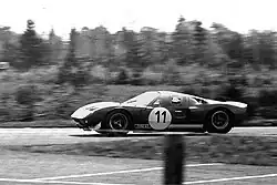Chris Amon/Ronnie Bucknum sur Ford GT40 aux 1000&nbsp;km du Nürburgring en 1965