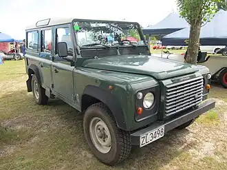 Land Rover Defender