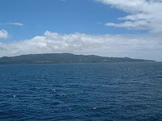 Vanua Levu, vue du ferry en approche du port de Nabouwalu