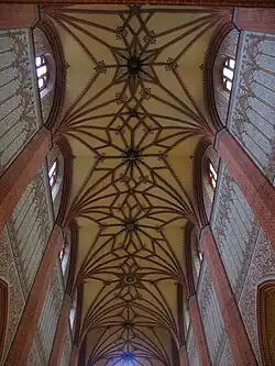 Intérieur de l'ancienne abbatiale cistercienne de Pelplin, Pologne