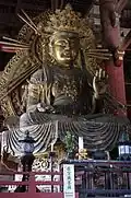 Statue colossale de Kokūzō située au Daibutsu-den (XVIIe&nbsp;siècle).