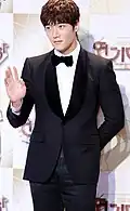 Choi Jin-hyuk, le détective zombie.