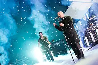 Description de cette image, également commentée ci-après