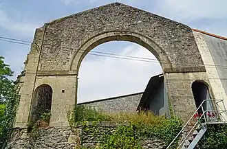Ancien bâtiment de la machine d'extraction du puits Sainte-Claire.