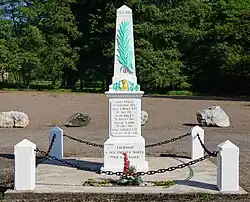 Le monument aux morts.