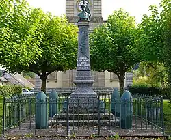 Monument aux morts.