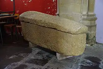 Sarcophage du Xe&nbsp;siècle.