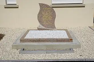 Le monument aux morts.