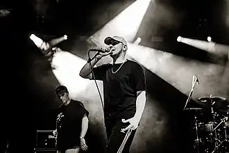 Description de cette image, également commentée ci-après