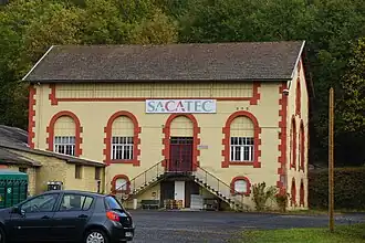 Ancien bâtiment de la machine d'extraction du puits Pochat.