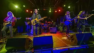 Description de cette image, également commentée ci-après