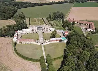 Image illustrative de l’article Château de Villemont (Vensat)