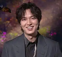 Description de cette image, également commentée ci-après