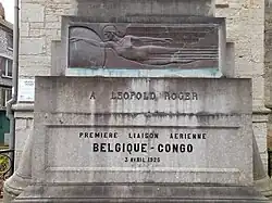 Monument Léopold Roger : vue d'ensemble.