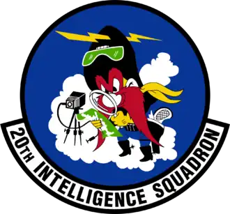 Sam le pirate en mascotte du «&nbsp;:20th Intelligence Squadron&nbsp;(en)&nbsp;».