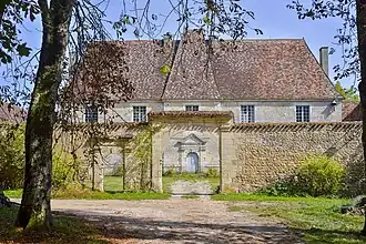 Le château de Genthial.