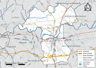 Carte en couleur présentant le réseau hydrographique de la commune