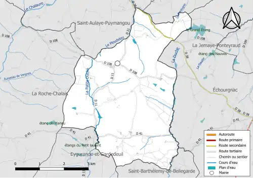Carte en couleur présentant le réseau hydrographique de la commune
