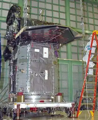 SDO en cours d'assemblage.