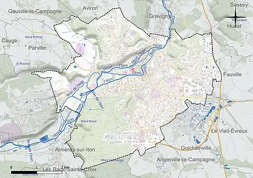 Carte en couleur présentant le réseau hydrographique de la commune