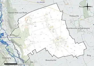 Carte en couleur présentant le réseau hydrographique de la commune