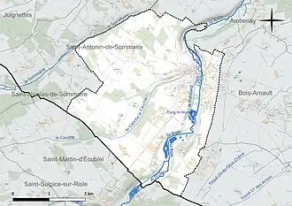 Carte en couleur présentant le réseau hydrographique de la commune