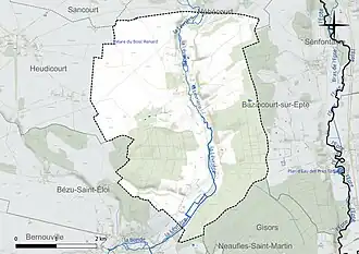 Carte en couleur présentant le réseau hydrographique de la commune
